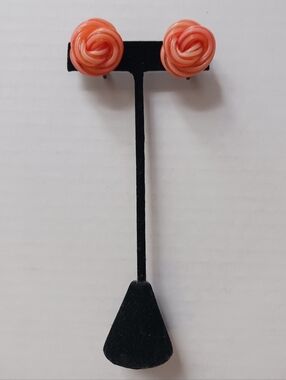 1930s Extruded Celluloid Earrings , Spaghetti Rose Pink Coral 3/4in Screwbacks